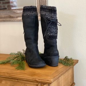 Ugg boots size 7 (SOLD)